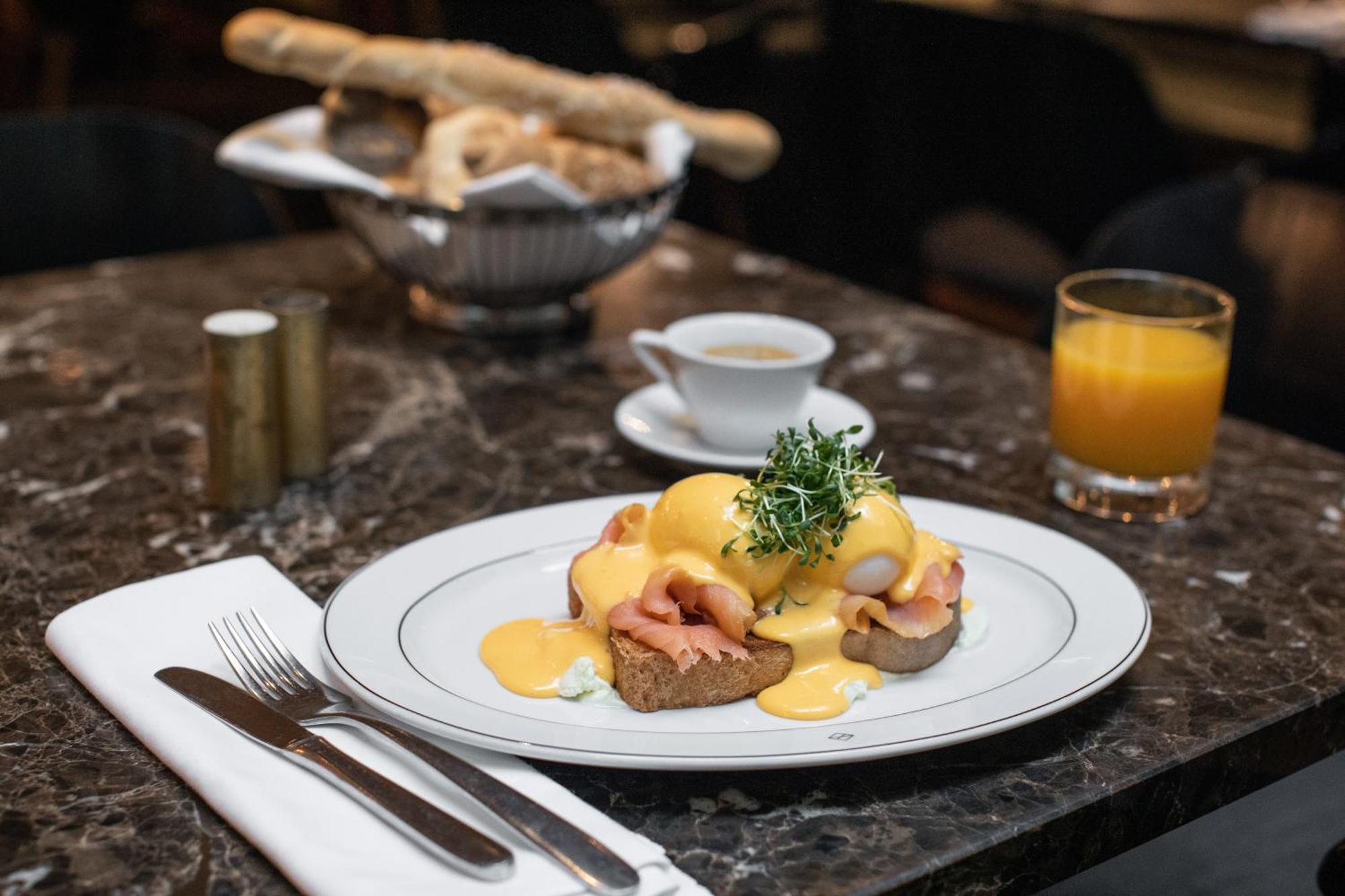 The Guesthouse Viyana Dış mekan fotoğraf Eggs Benedict